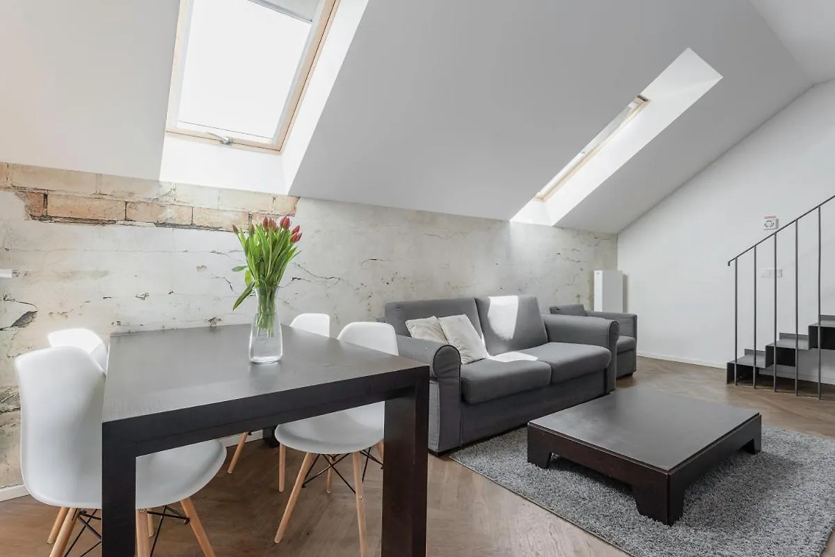 Modern Apartments Close To River Praga 0*,